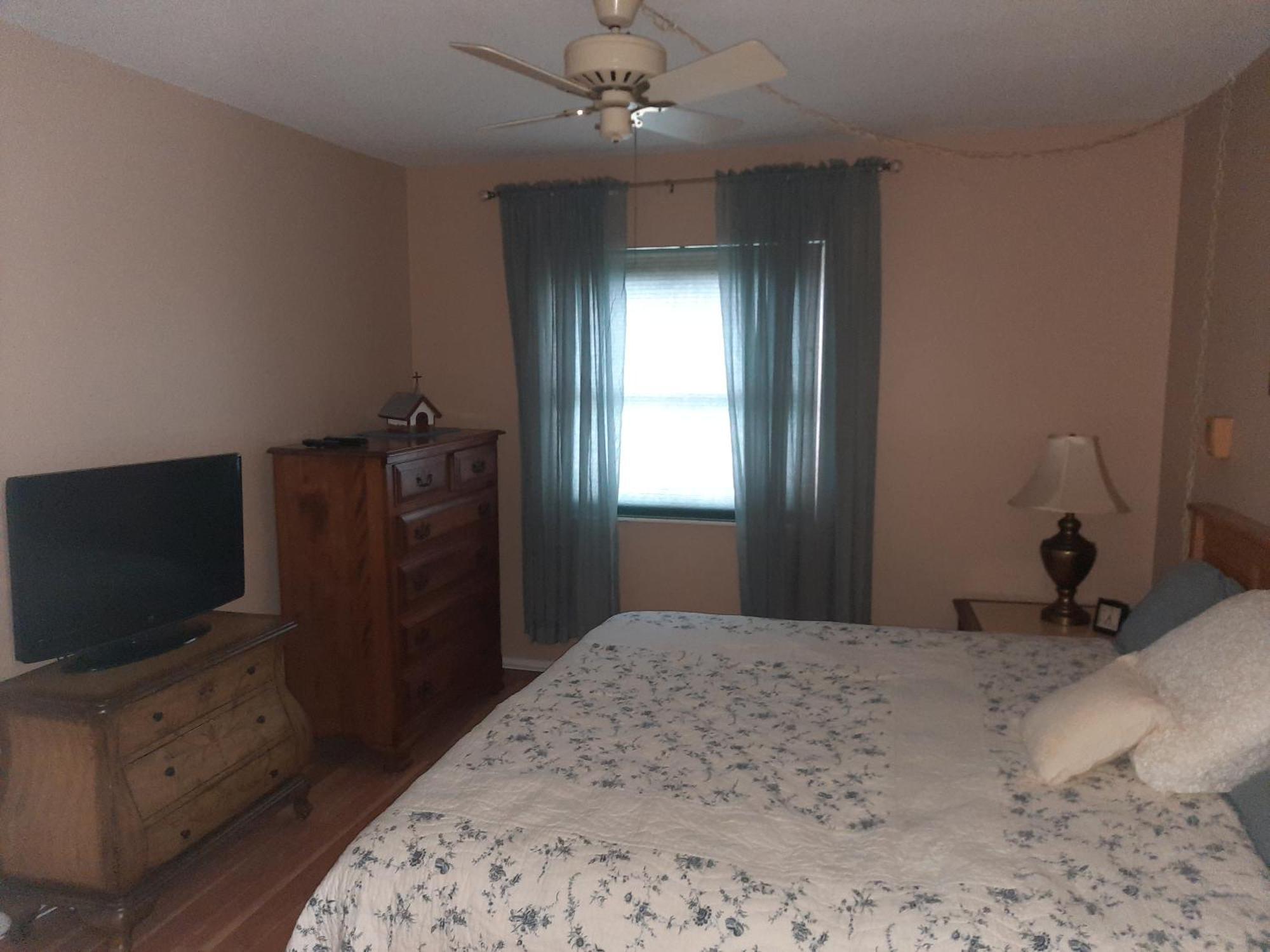 4080 Lake Bayshore Drive Μπράντεντον Εξωτερικό φωτογραφία
